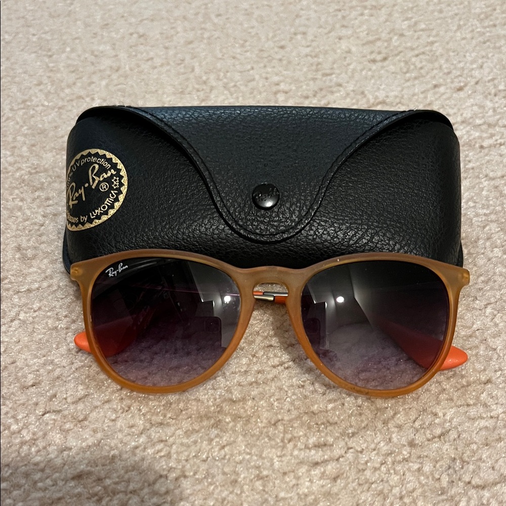 Ray-Ban Tan Sunglasses with Black Case